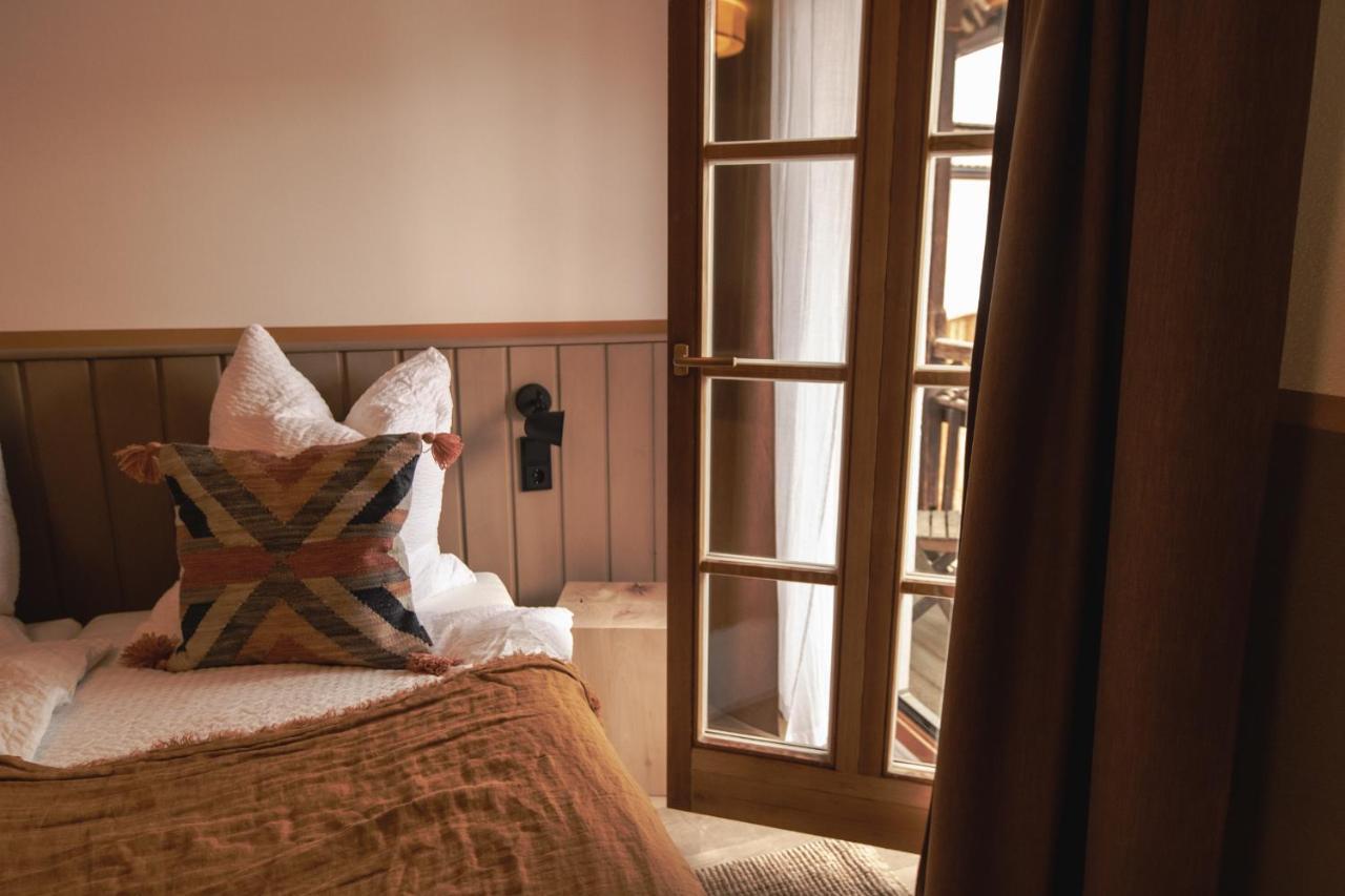 Kastanienhof Pfettrach Otel Altdorf  Dış mekan fotoğraf