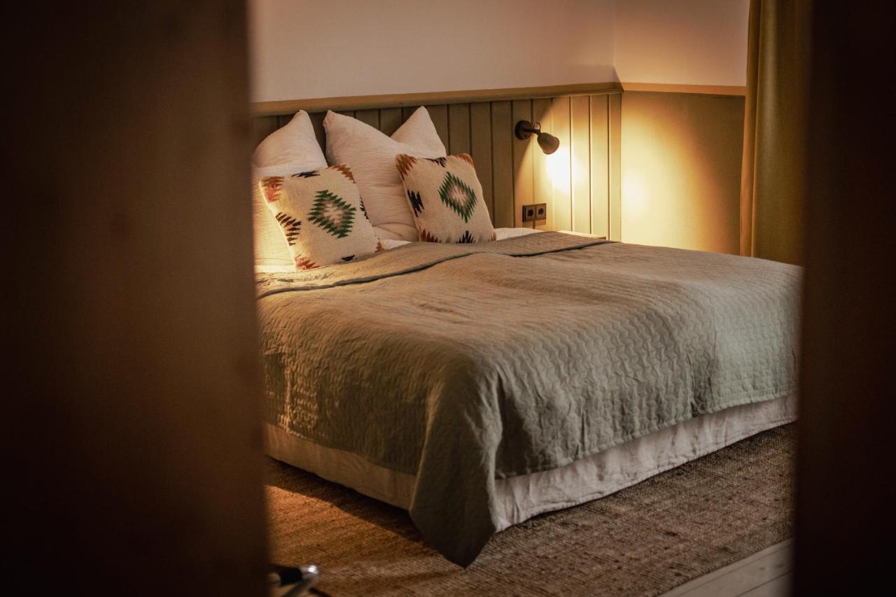 Kastanienhof Pfettrach Otel Altdorf  Dış mekan fotoğraf