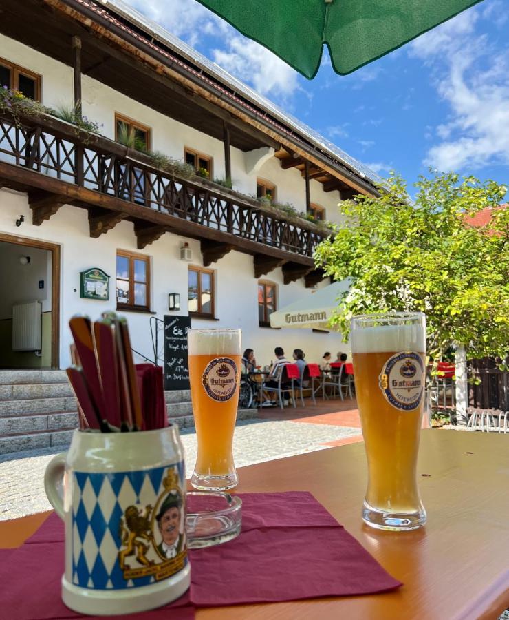 Kastanienhof Pfettrach Otel Altdorf  Dış mekan fotoğraf