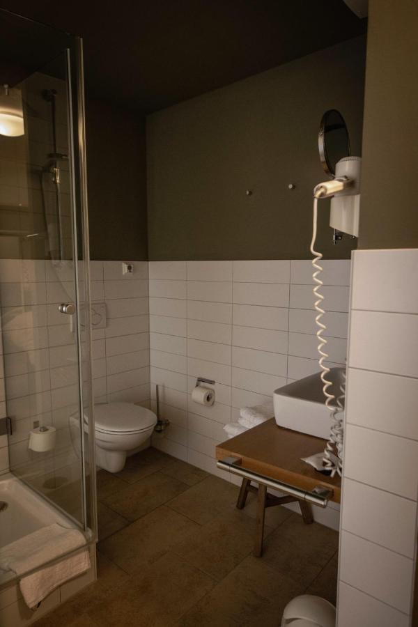 Kastanienhof Pfettrach Otel Altdorf  Dış mekan fotoğraf