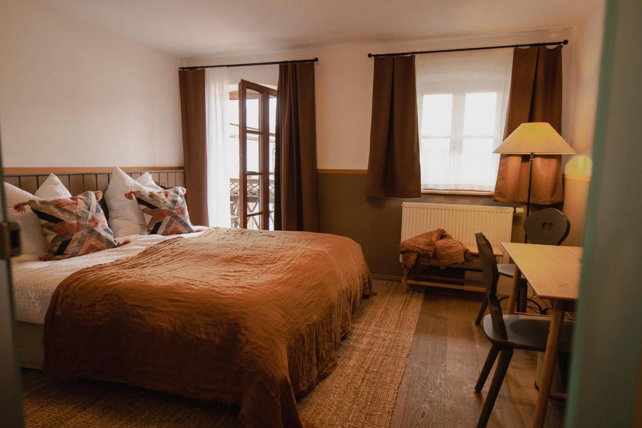 Kastanienhof Pfettrach Otel Altdorf  Dış mekan fotoğraf